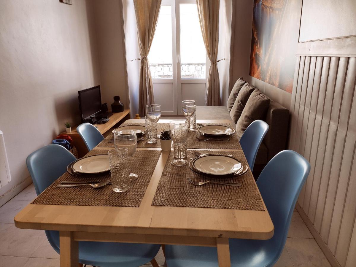 75кв.м 2, 1 баня Апартамент
 в Стар Град Apartment Порто Екстериор снимка